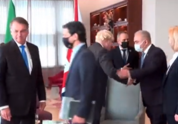 Queiroga e Boris Johnson