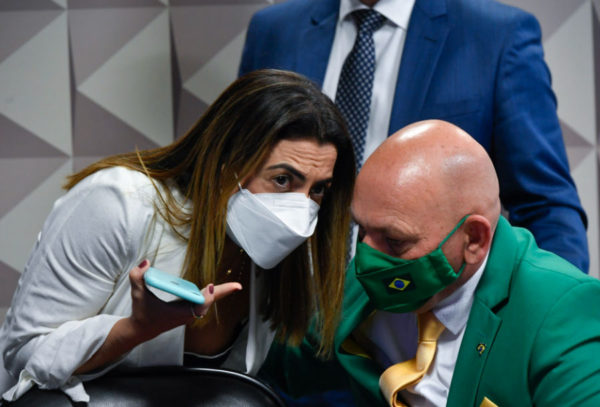 Veja Luciano Hang