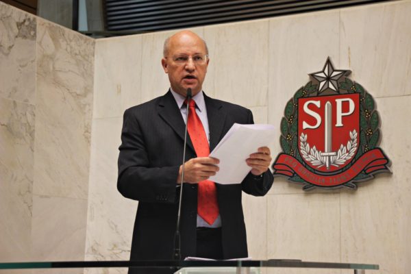 O fundador do PT, Carlos Neder