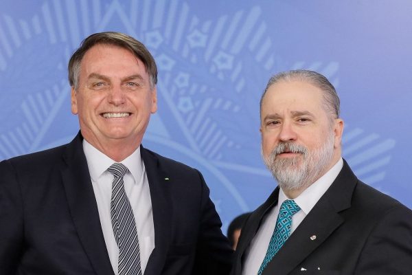 Jair Bolsonaro e Augusto Aras