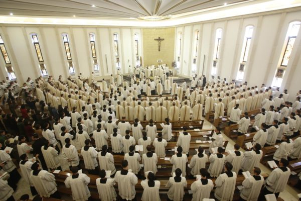 Missa pelos legionários, em Roma, em fevereiro de 2014. Foto: Riccardo de Luca/AP