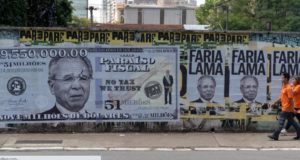 Cartazes contra o ministro da economia, Paulo Guedes. Foto: Reprodução