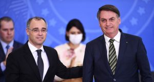 André Mendonça e Jair Bolsonaro