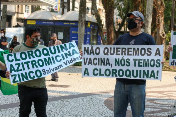 protesto antivacina