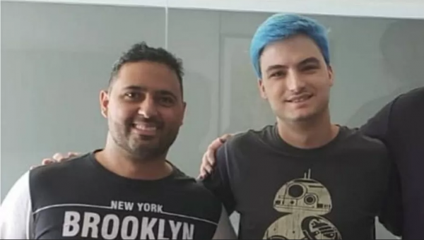 Felipe Neto e o amigo Rodrigo