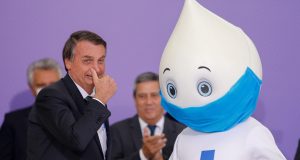 Bolsonaro vacina