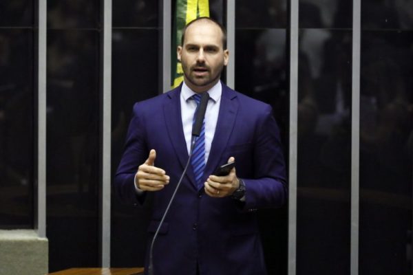 O deputado federal Eduardo Bolsonaro na Câmara