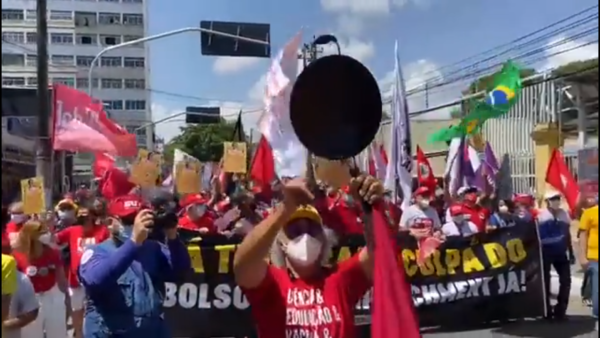 Ato contra Jair Bolsonaro em Fortaleza (CE)