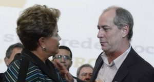 Dilma Rousseff cumprimenta Ciro Gomes
