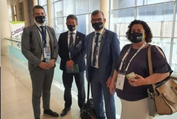 Servidores da Agência Espacial Brasileira (AEB) em Dubai