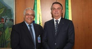 O responsável por fiscalizar o CFM, Emmanuel Fortes