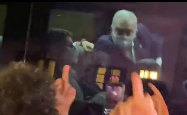 Marcelo Queiroga se revolta em manifestação de brasileiros em Nova York