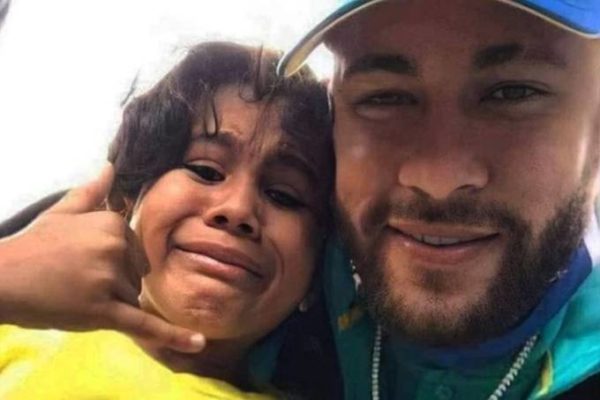 Neymar e fã colombiano