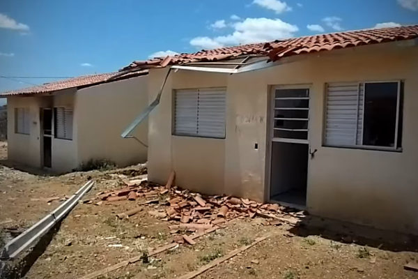 Movimento dos Trabalhadores Rurais Sem Terra (MST) não depredou casas em Pernambuco. Foto: Reprodução/Facebook