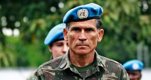 Veja o general Santos Cruz