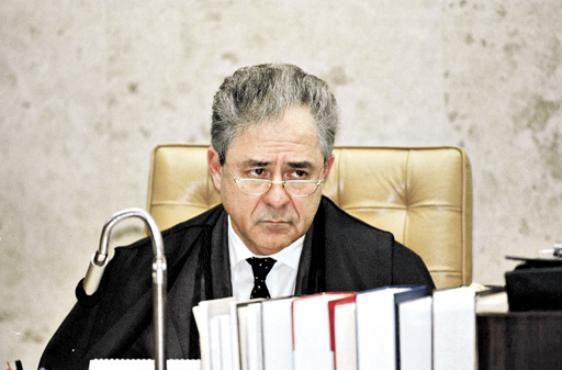 Brindeiro ficou conhecido como 'engavetador-geral da República'