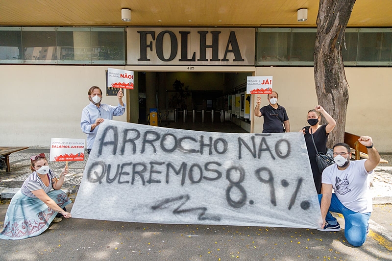 Sindicato dos jornalistas protestam em frente à Folha de S. Paulo. Foto: Eduardo Viné/SJSP