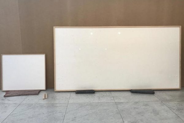 Veja quadros em branco em museu na Dinamarca