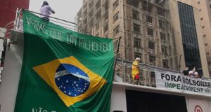 Manifestação contra governo