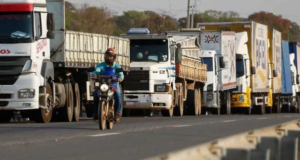 Paralisação de caminhoneiros
