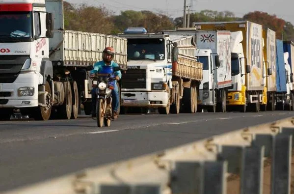 Paralisação de caminhoneiros