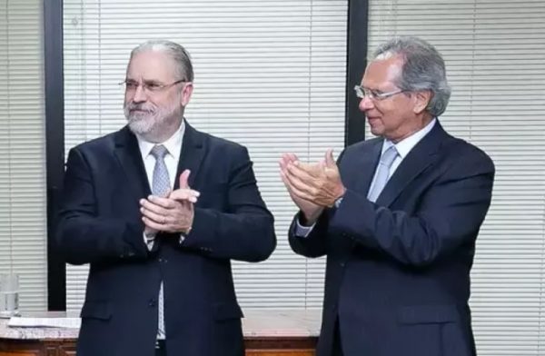 Paulo Guedes e Aras