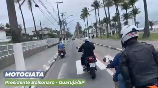 Veja a motociata de Bolsonaro