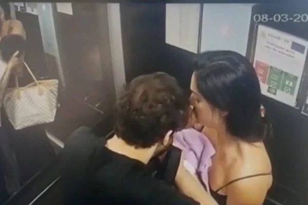 Dr. Jairinho e Monique Medeiros no elevador