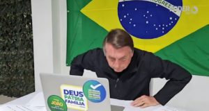 Bolsonaro abandonou a entrevista na Jovem Pan após pergunta. Imagem: Reprodução