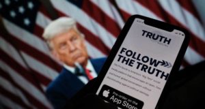 Ex-presidente dos Estados Unidos, Donald Trump lança empresa de mídia. Imagem: Chris Delmas/AFP