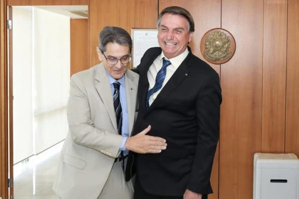 Jair Bolsonaro e Roberto Jefferson reunidos no Palácio do Planalto, em setembro de 2020. Foto: Reprodução/Facebook/PTB