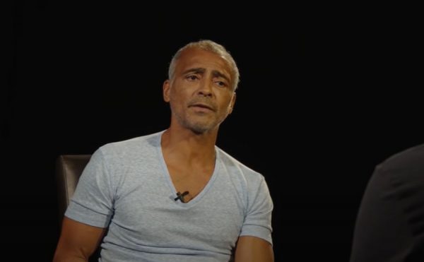 Veja o Romário