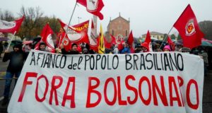 Manifestação contra Bolsonaro na Itália