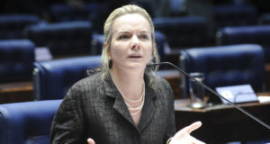 Gleisi Hoffmann no Senado