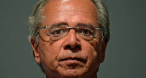 Veja o Paulo Guedes