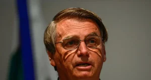 Bolsonaro pesquisa derrota