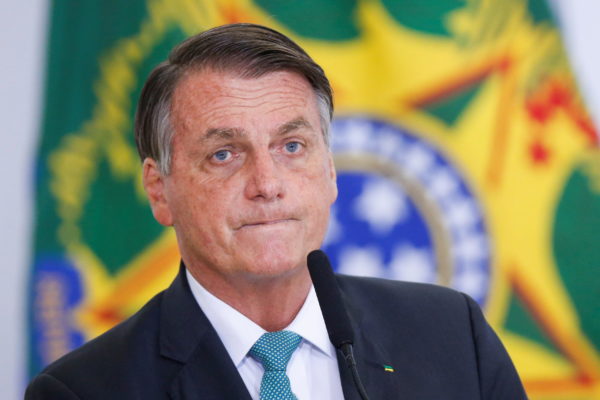Bolsonaro preocupado