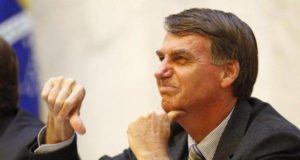 Bolsonaro tenso