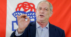 Ciro Gomes em evento do PDT