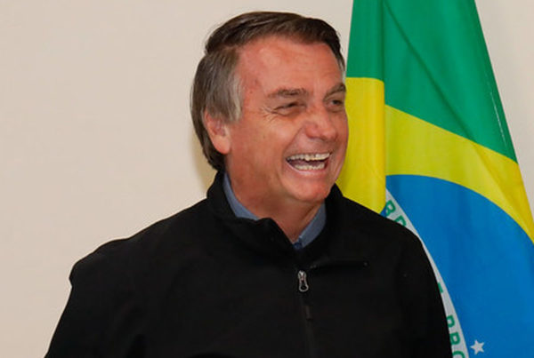 Veja Jair Bolsonaro na Itália
