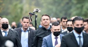 Bolsonaro chega à cidade de Anguillara Veneta