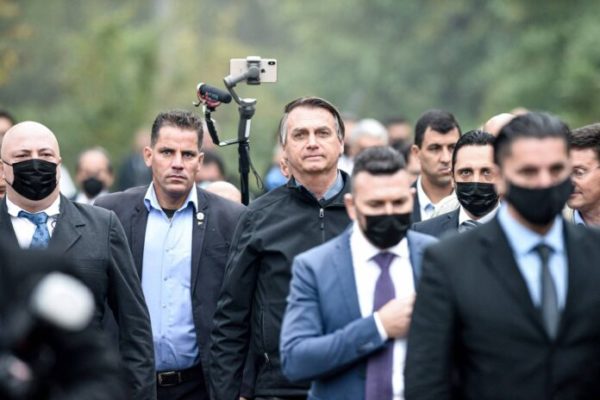 Bolsonaro chega à cidade de Anguillara Veneta