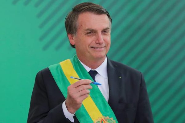 Bolsonaro pode aparelhar judiciário com canetada