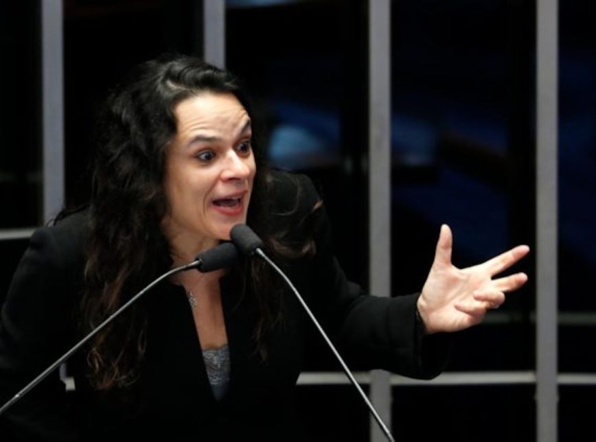 Janaína Paschoal escolhe Moro