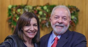 Lula com a prefeita de Paris, Anne Hidalgo