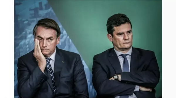 O presidente Jair Bolsonaro (sem partido) e o ex-ministro Sérgio Moro (Podemos). Foto: Adriano Machado/Reuters