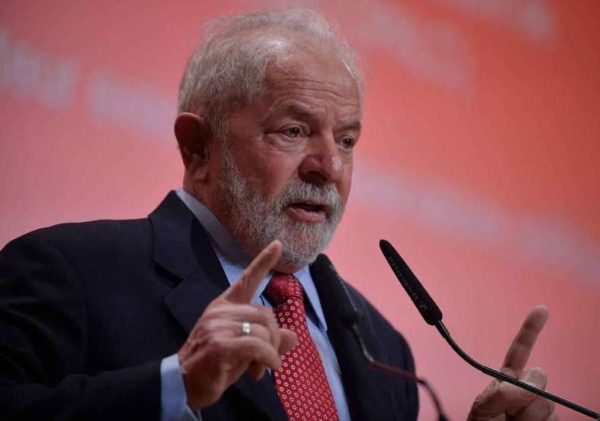 Lula em discurso