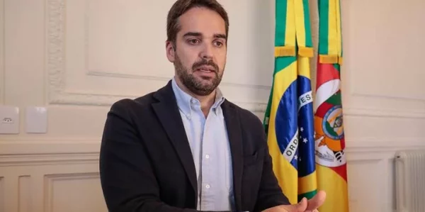 eduardo leite fora do brasil