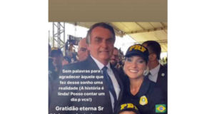 ex-bailarina do É o Tchan, em foto com Bolsonaro