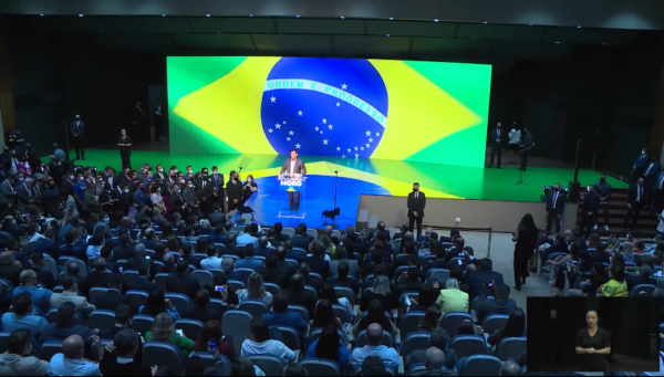 Sergio Moro em discurso no evento de filiação ao Podemos